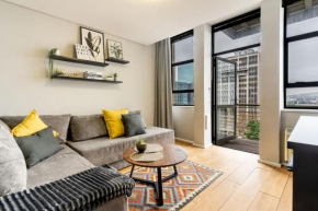 805 Fountains Hotel